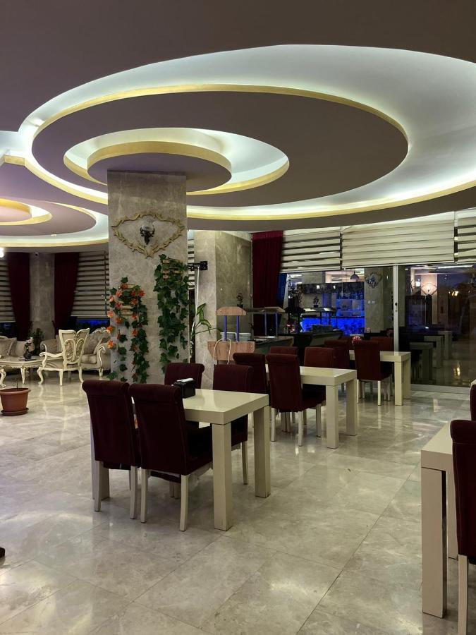 Grand Ezel Hotel Мерсин Екстериор снимка
