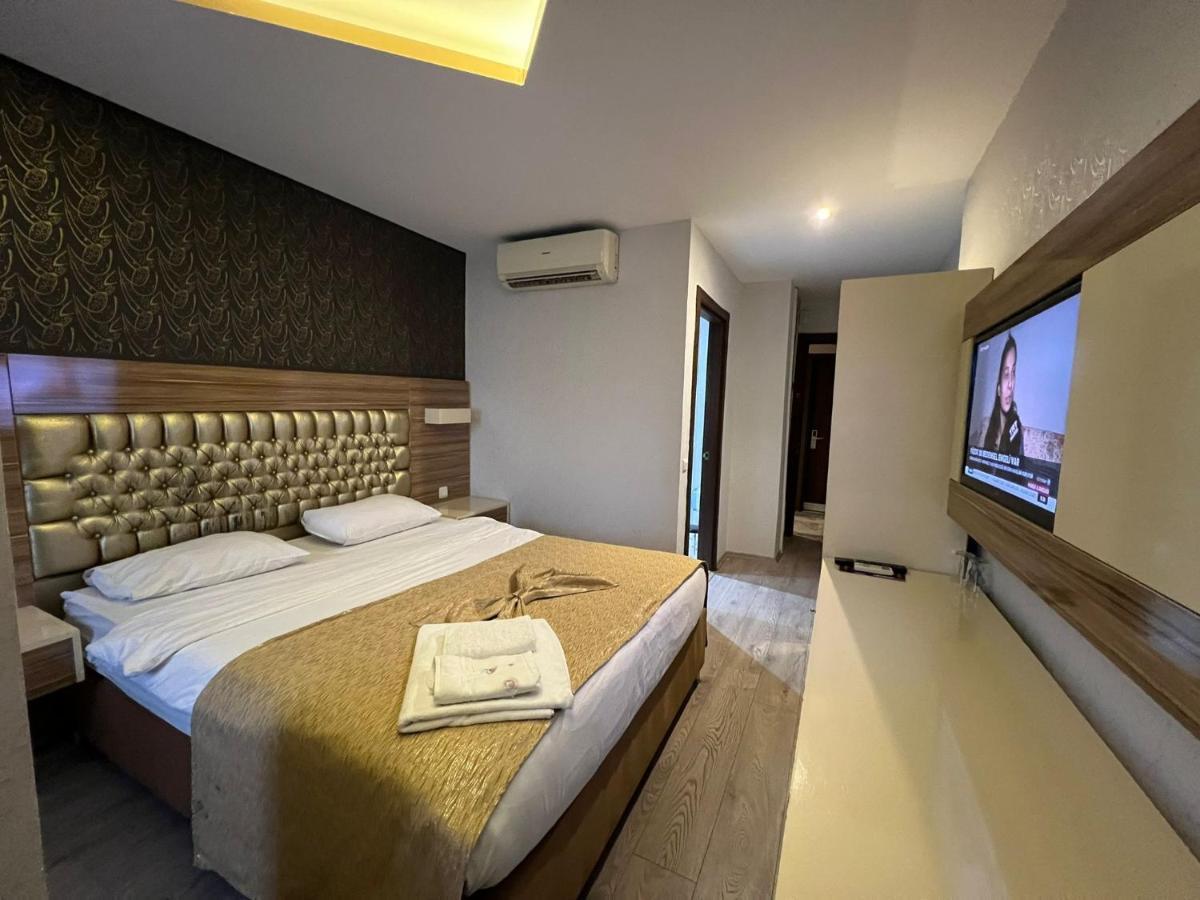 Grand Ezel Hotel Мерсин Екстериор снимка