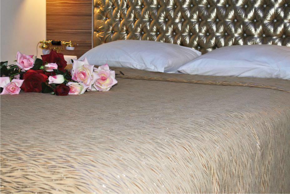 Grand Ezel Hotel Мерсин Екстериор снимка