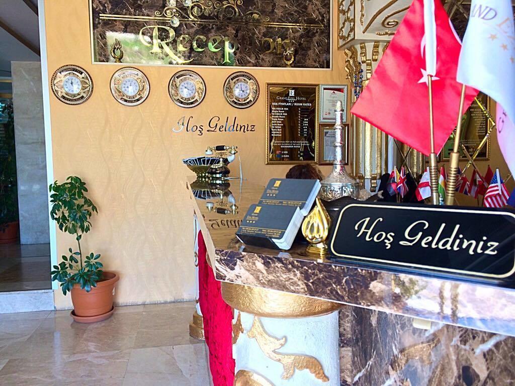 Grand Ezel Hotel Мерсин Екстериор снимка